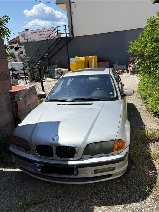 BMW 320d дизел колата е в добро състояние