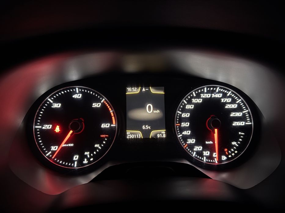 Seat Leon 5F 2014 1.6TDI