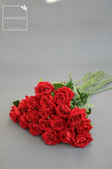 Бархатные розы 3шт 63см