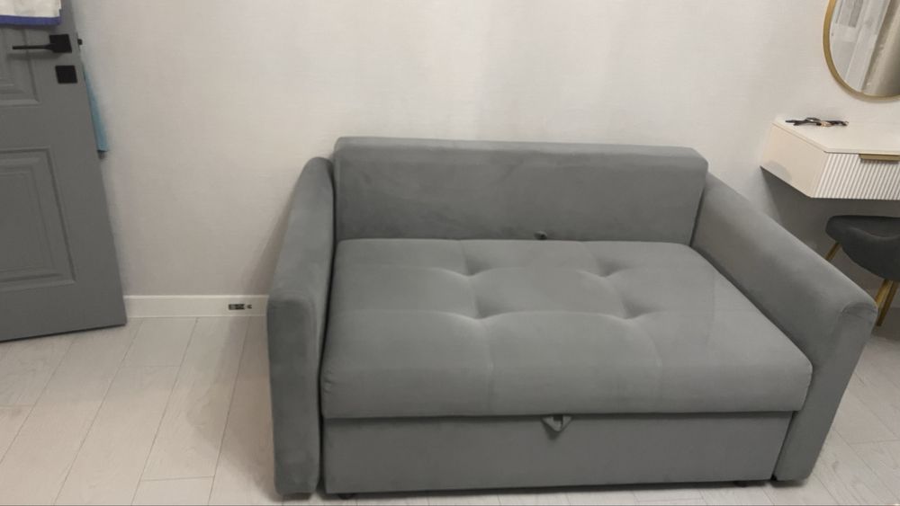Продам диван полуторка