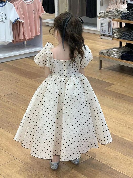 Срочно продам детское платье