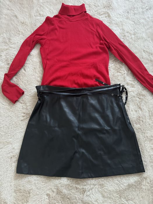 5 tinute  fusta/bluza ca noi!!pret mic!!