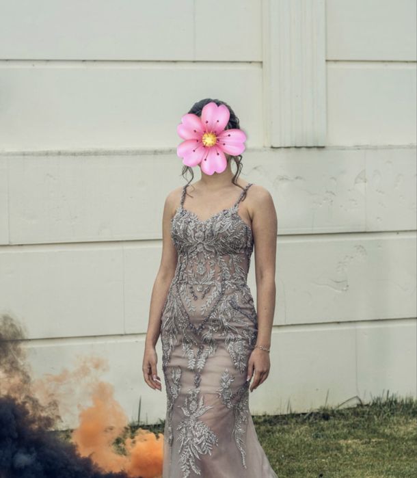 Дълга официална рокля