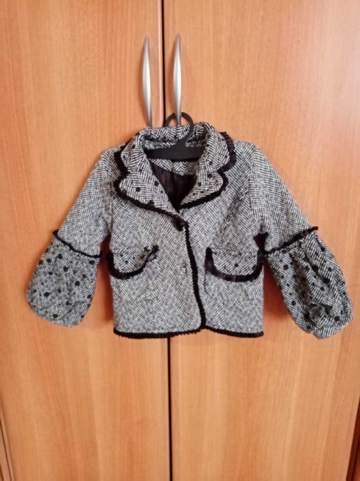 Педжак на весну на 3 года для девочки