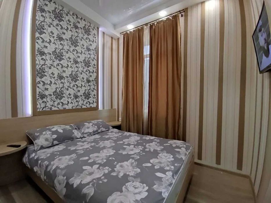 Двустаен имот в кв.Овча купел