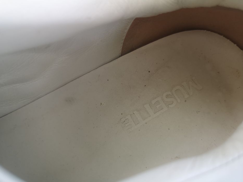 Musette, оригинални сникърси, номер 40