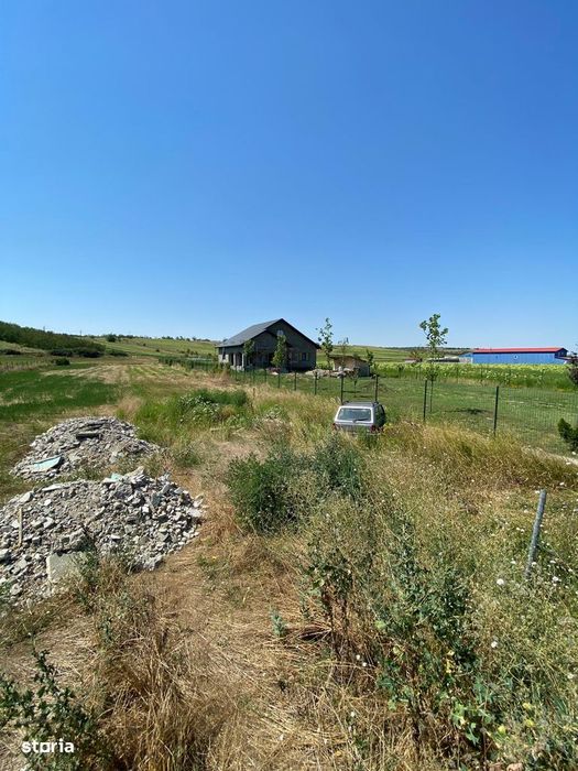 Teren intravilan, Comuna Predești (Dolj) – Stradă principală