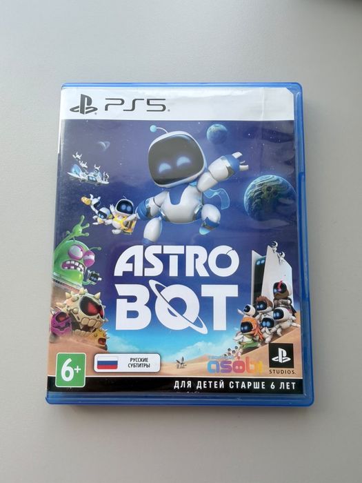 Продаю Astro bot на Ps 5