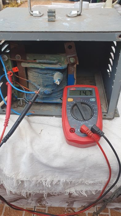 Transformator cu redresor