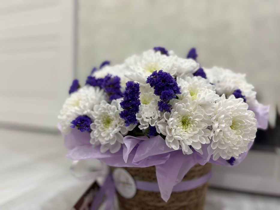 Продам корзину цветов