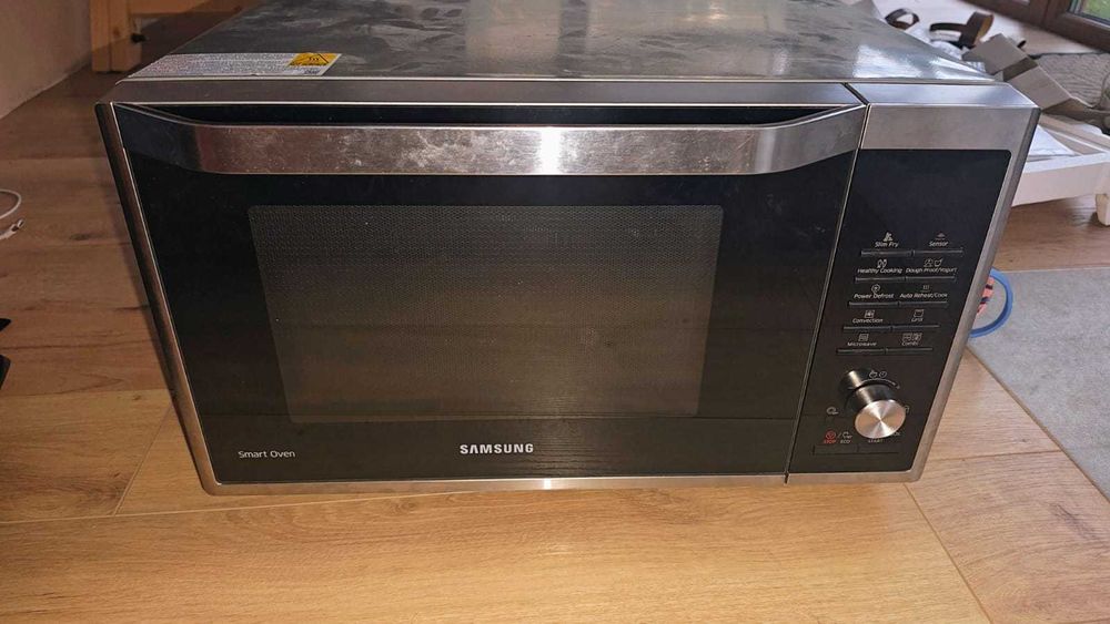 Cuptor cu Microunde Samsung MC32J7055CT, 32L, Convecție + Grill DEFECT
