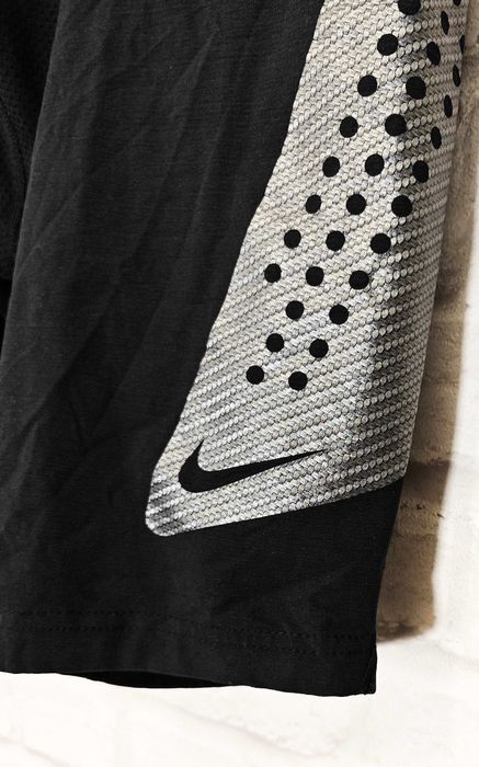 Nike Pro Combat Hyperstrong Compression къси панталони размер L