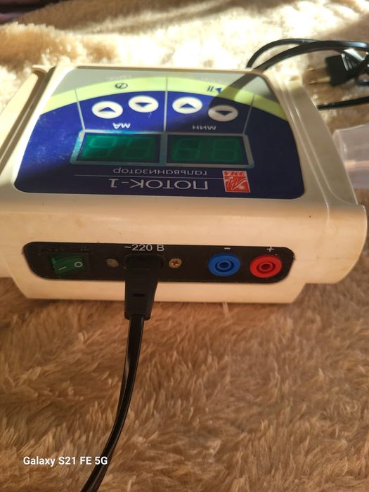 Электрофорез, Гальванизатор