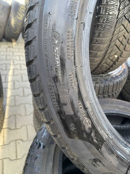 Anvelope iarna Pirelli Sotto Zero 3 Tesla 255 45 19