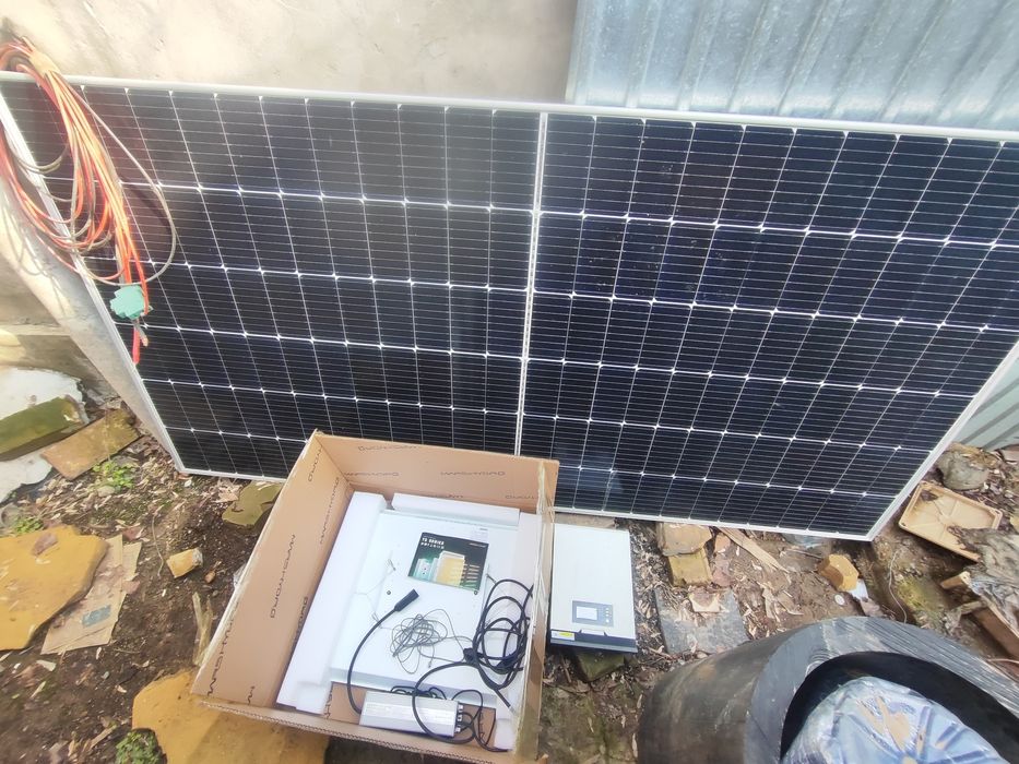 Солнечная панель инвертор и Аккумулятор