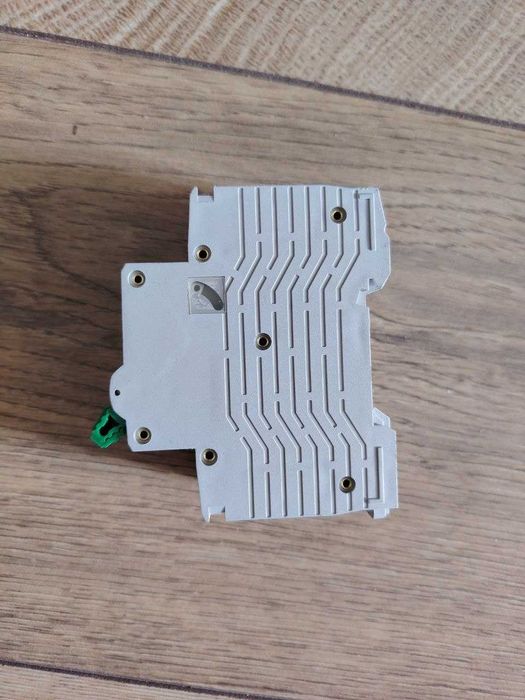 Автомат DC LS Electric BK63H 2P 4A 500V