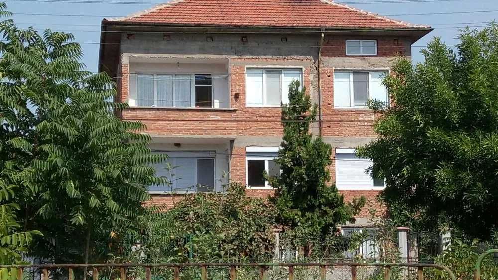 Продава се Къща в Първомай - 140 кв.м за 365 €/кв.м - Снимка #3