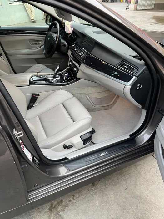 BMW seria 5 F10  2010