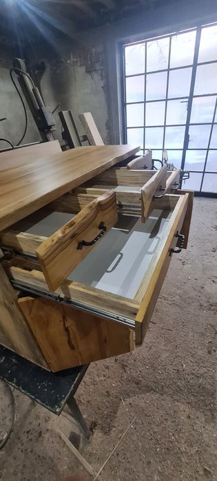 Тв шкаф от масив акация