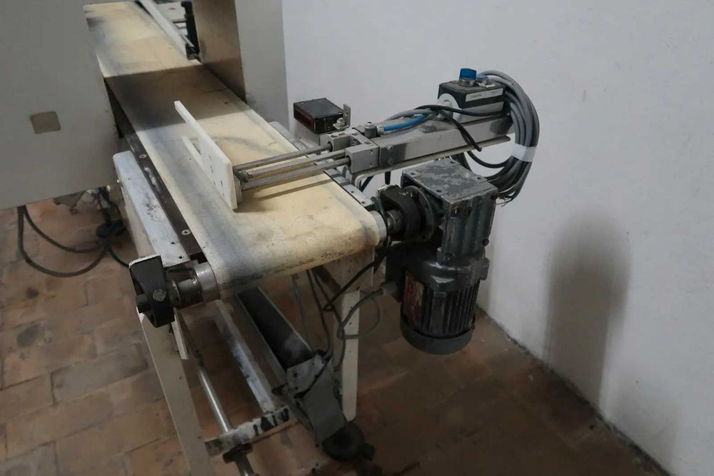 Detector metale CINTEX cu 2 aplicatoare de etichete