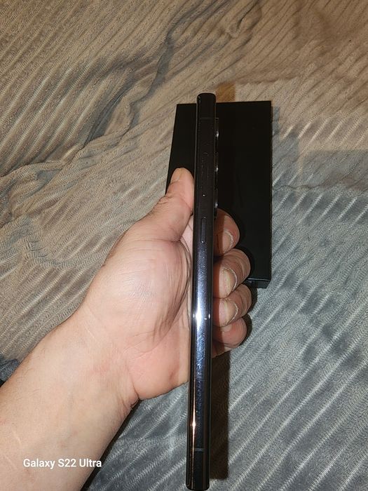 Продам SAMSUNG S 23 ultra