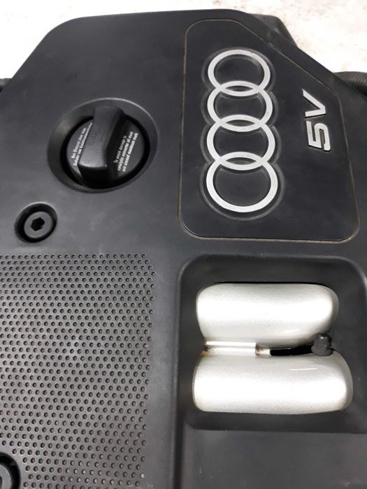 Двигатель Audi AGN 1.8 20v