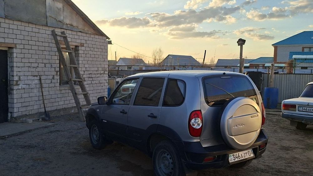 Chevrolet niva 2013г.в