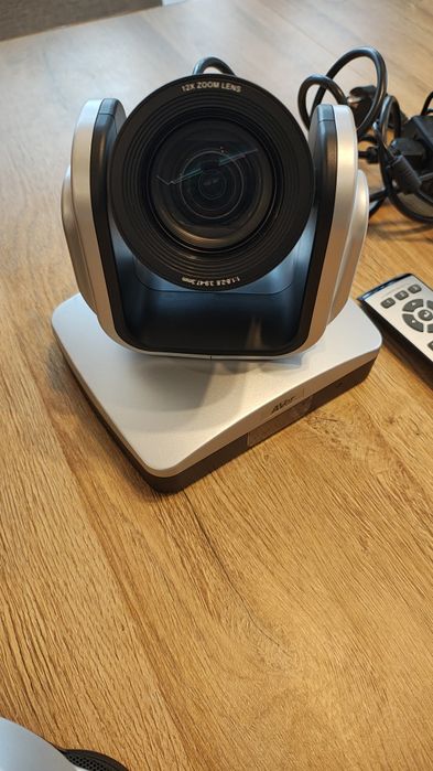 Система за видеоконференции AVer VC520 (Камера и Спийкърфон)