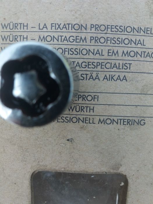 Оригинални секретни гайки за Хонда Акорд