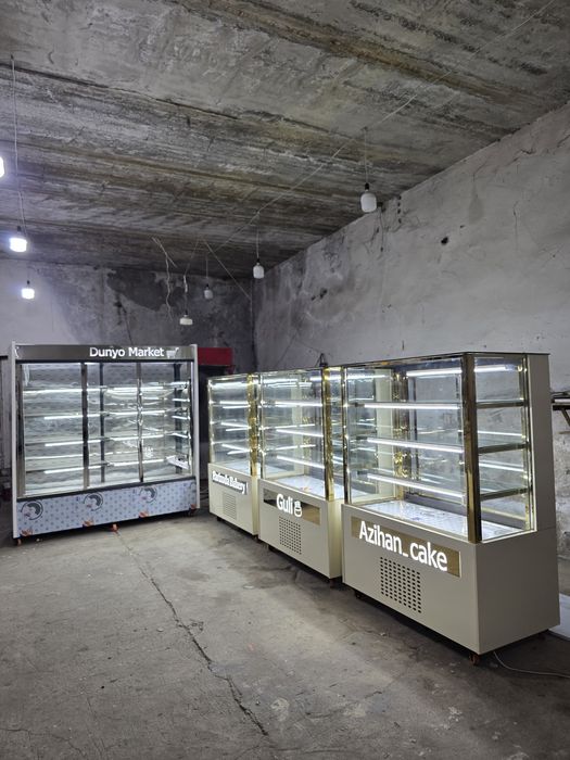 Витринный холодильник