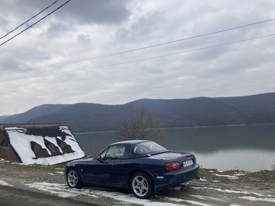 Mazda MX-5 Miata NB Facelift – 2001 – 1.8 / AC / LSD / Hardtop