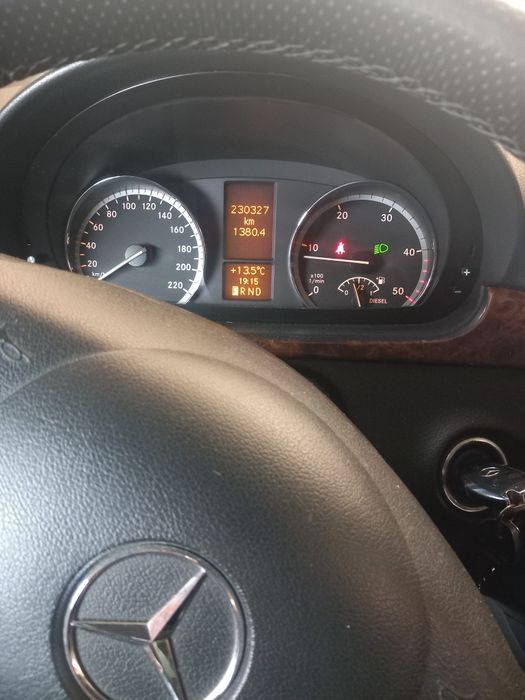 Mercedes Viano 2.2 CDI 6+1 Locuri ,Modelul Lung