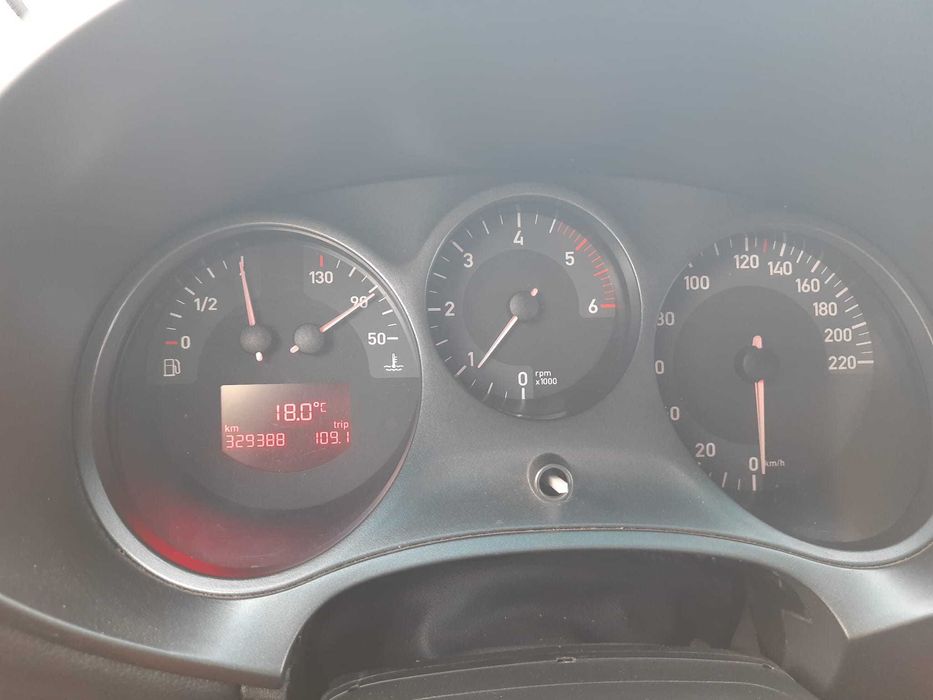 Seat LEON 105 CP