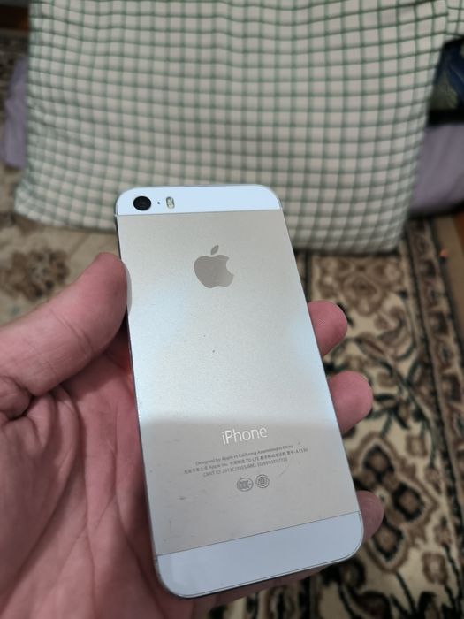 Айфон 5с в идеальном состоянии iPhone 5s телефон