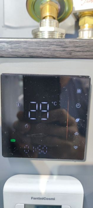 Комнатный термостат, терморегулятор