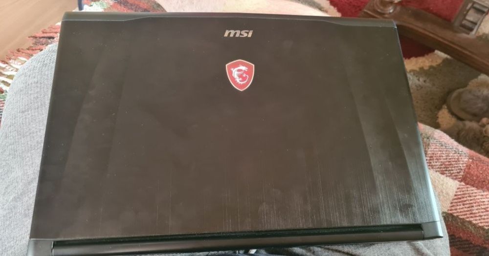 Laptop Gaming MSI GF72-8RE i7 8750H 4.1GHz, GTX 1060, 16GB, 1TB/128GB
