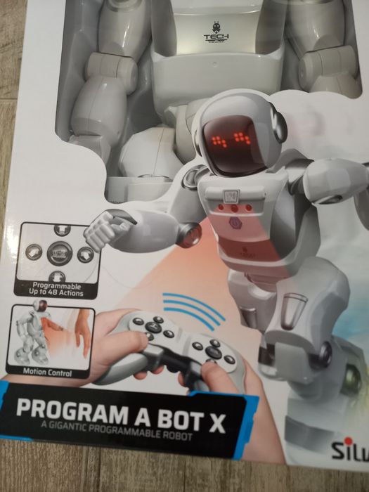 Програмируем интерактивен робот Silverlit YCOO RC Program A Bot X