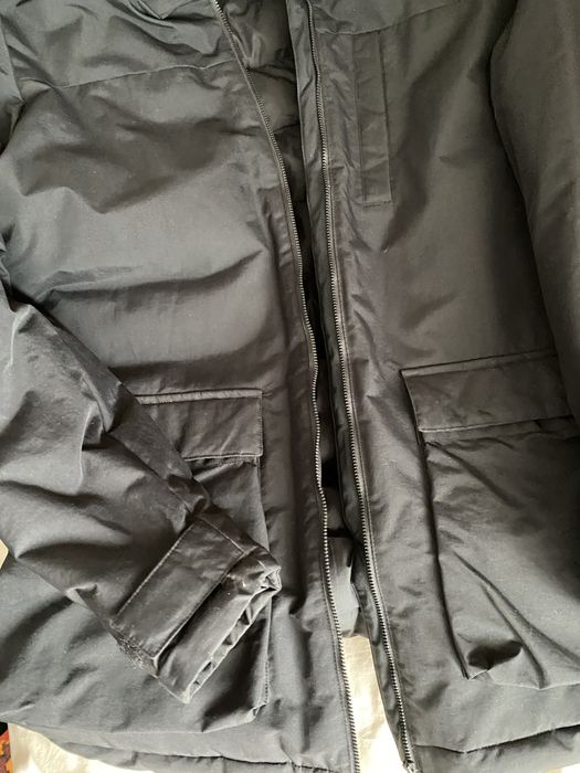 Продам оригенальные куртки новые