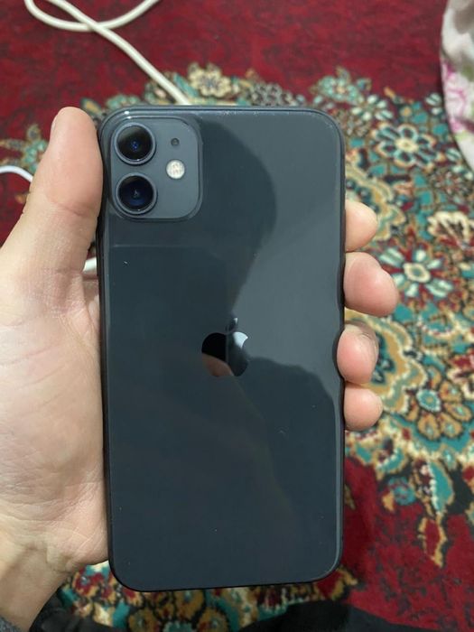 IPhone 11 продаётся