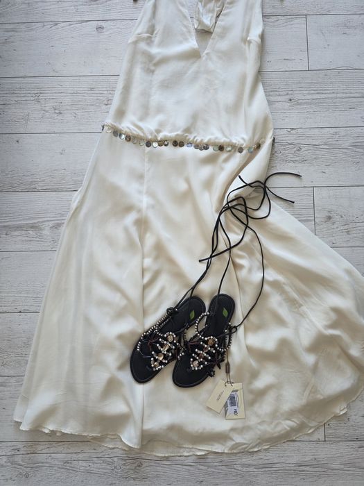 Zara нова рокля с етикет, размер Л