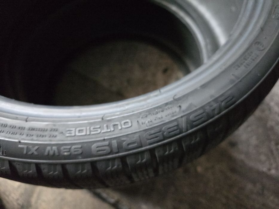 Nokian 245/35 R19 93W MS iarnă