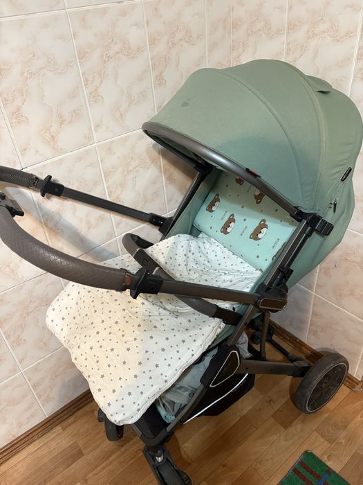 Коляска прогулочная Kidilo