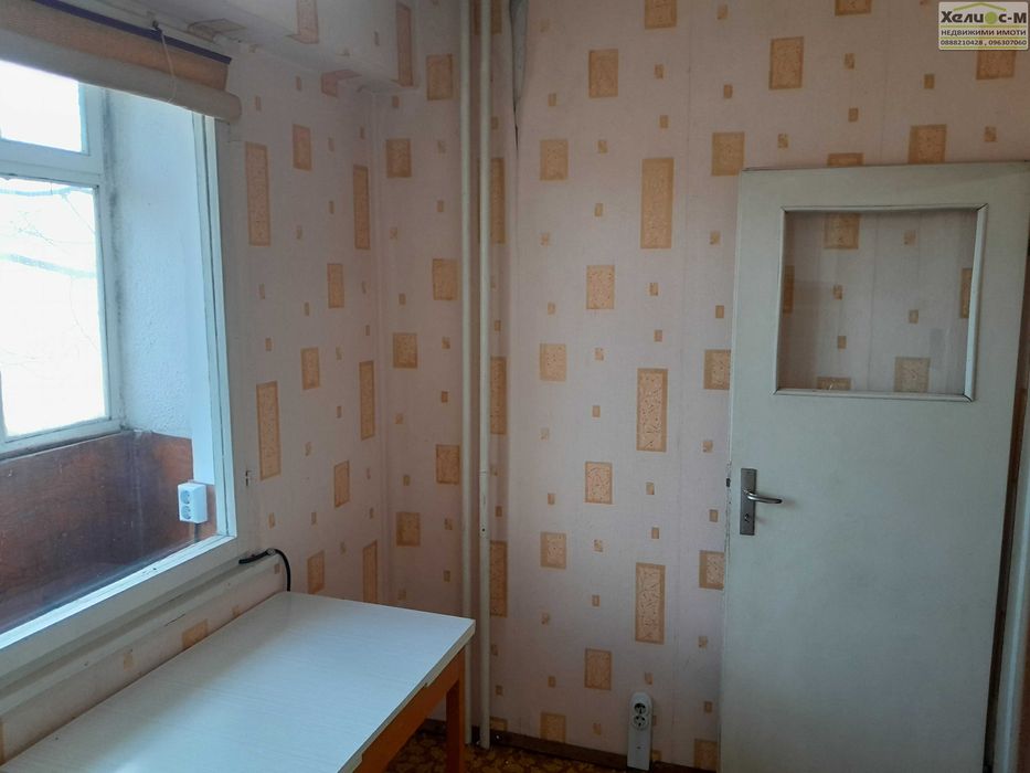 Продава се Двустаен апартамент в Монтана, Младост 2 - 61 кв.м за 920 €/кв.м - Снимка #11