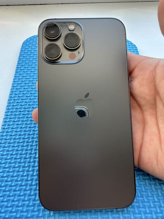 Срочно продаю iPhone 13 про макс
