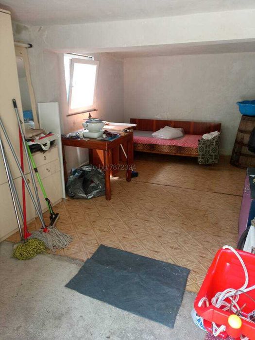 Дава се под наем Гараж / Паркомясто в Бургас, Ветрен - 18 кв.м за 109.65 € - Снимка #3