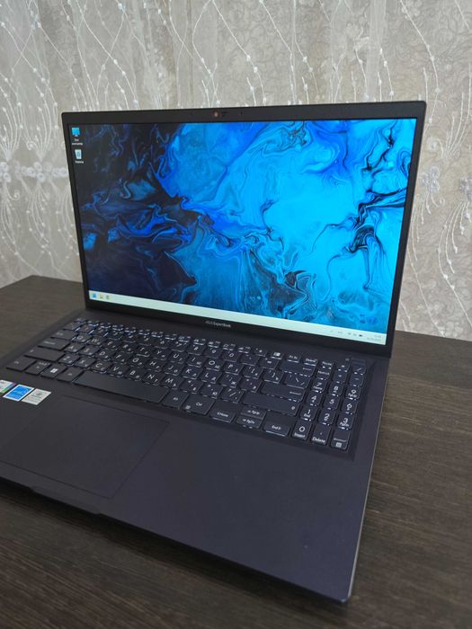 Отличный ноутбук Asus ExpertBook B1 / i5-11 Gen / 2023 год