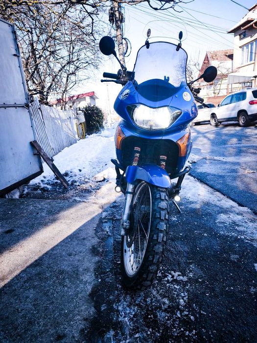 Honda Transalp XL650V