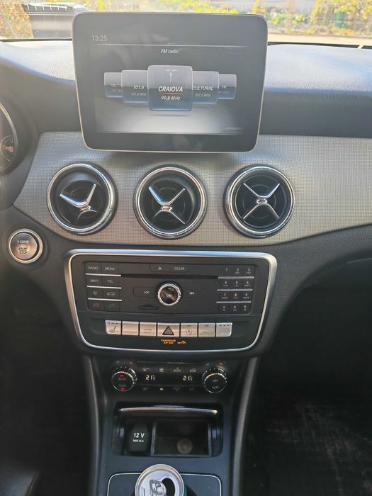 Mercedes-Benz CLA 220D 4Matic AMG Shooting Brake schimb/variante uk bg