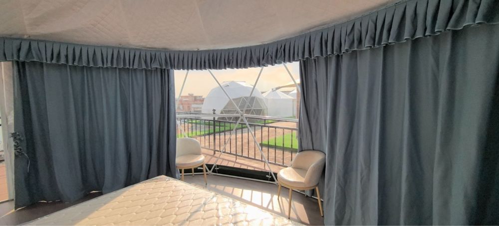 Dom Geodezic Glamping 7m Premium, 38 metri pǎtrati, Skylight,