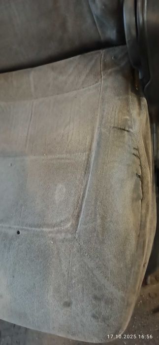 Сиденья передние Паджеро 2